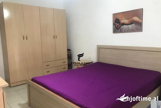 Shtepi me qera 1+1 ne Tirane - 40,000 Leke