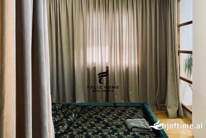 Shtepi me qera Apartament ne Tirane, 4+1, Mobilimi E mobiluar, Pagesa 1,200  Euro.