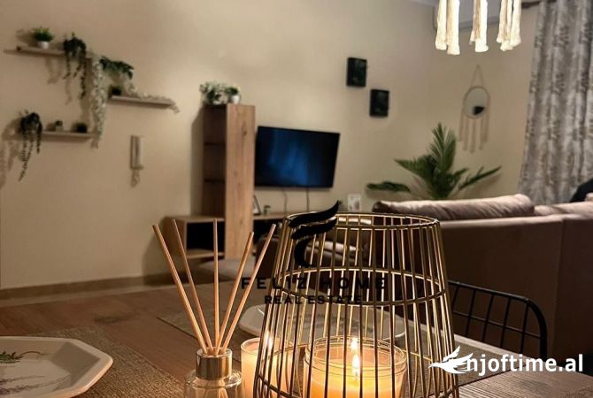 Shtepi me qera 2+1 ne Tirane - 650 Euro
