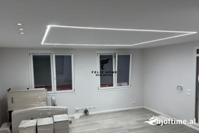 Ambient biznesi me qera 1+1 ne Tirane - 2,500 Euro