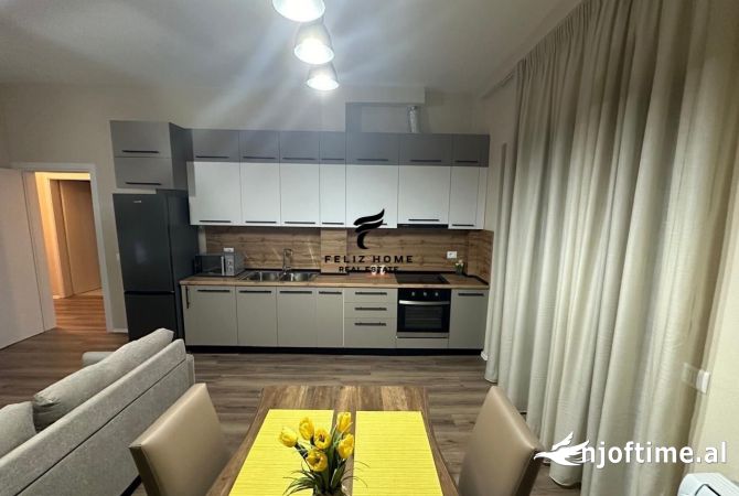 Shtepi me qera 2+1 ne Tirane - 800 Euro