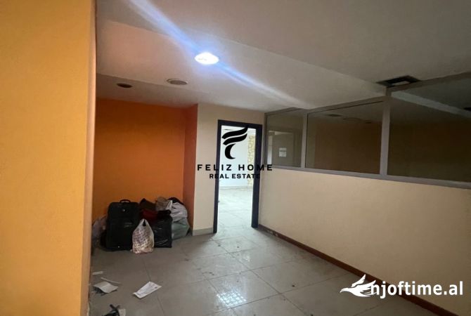 Ambient biznesi me qera 1+1 ne Tirane - 5,000 Euro