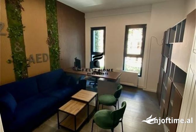 Ambient biznesi me qera 3+1 ne Tirane - 900 Euro