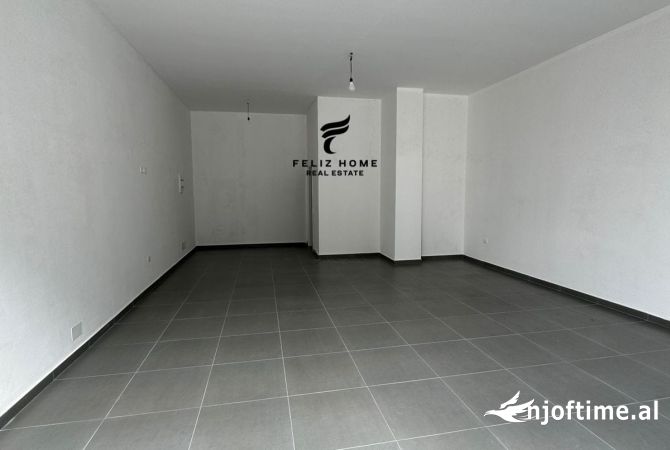 Ambient biznesi me qera 1+1 ne Tirane - 800 Euro