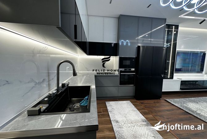 Shtepi me qera 2+1 ne Tirane - 1,000 Euro