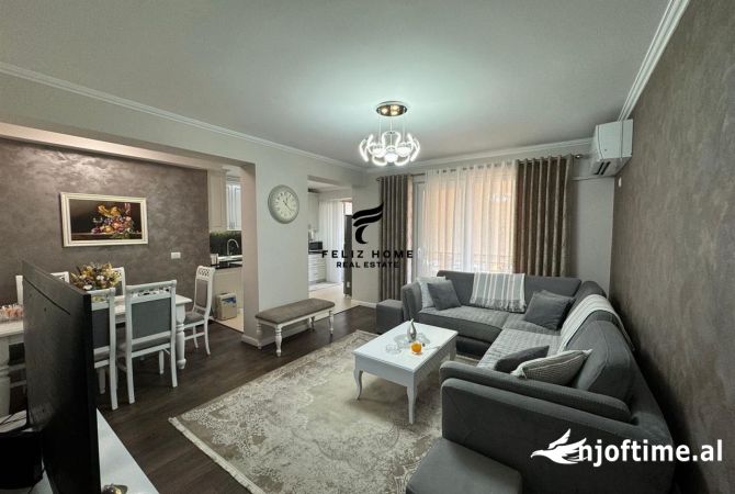 Shtepi ne shitje 2+1 ne Tirane - 280,000 Euro