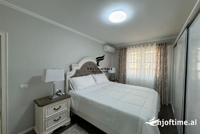 Shtepi ne shitje Apartament ne Tirane, 2+1, Mobilimi E mobiluar, Pagesa 280,000  Euro.