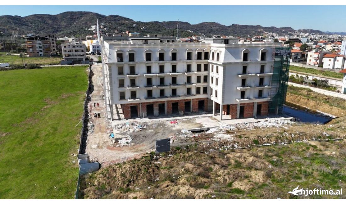 Shtepi ne shitje Apartament ne Tirane, 2+1, Mobilimi Bosh, pa mobiluar, Pagesa 185,000  Euro.