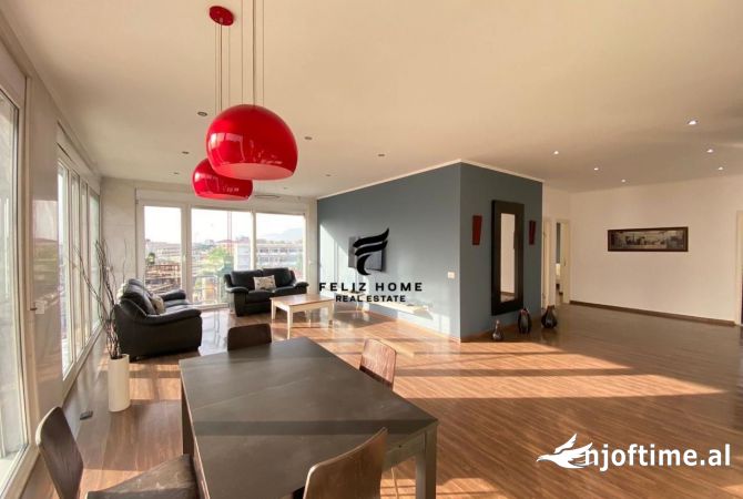 Shtepi me qera 2+1 ne Tirane - 800 Euro