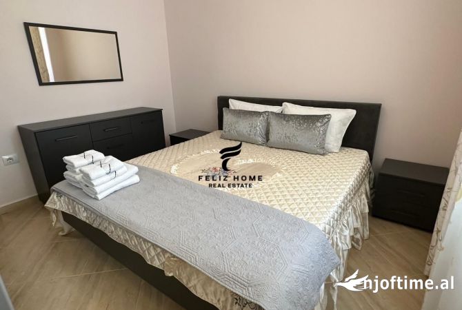 Shtepi me qera Apartament ne Tirane, 2+1, Mobilimi E mobiluar, Pagesa 700  Euro.