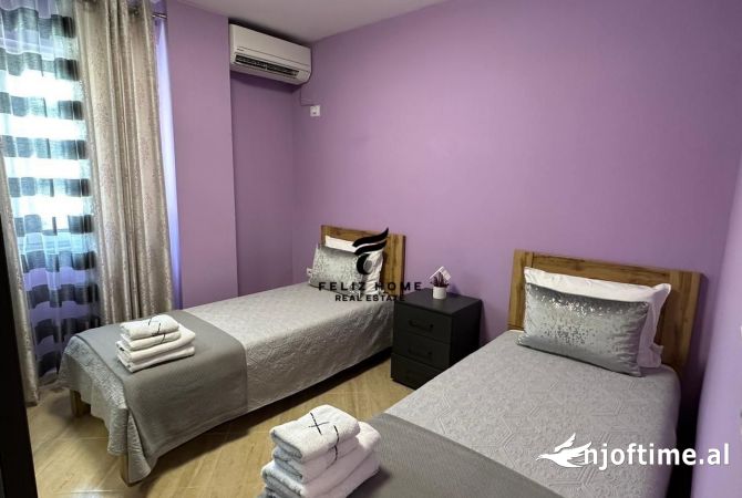 Shtepi me qera Apartament ne Tirane, 2+1, Mobilimi E mobiluar, Pagesa 700  Euro.