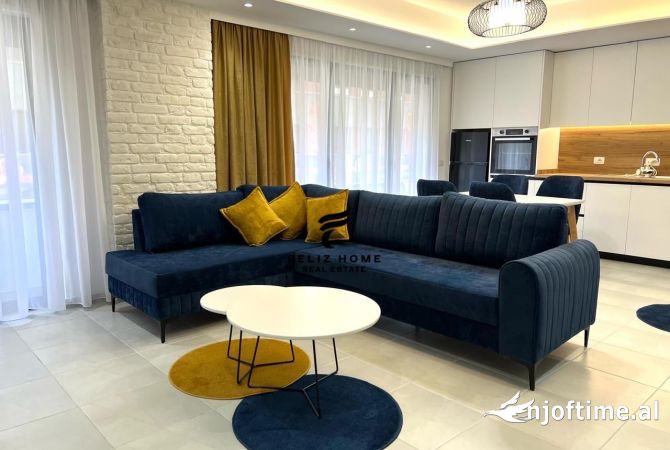 Shtepi me qera 2+1 ne Tirane - 800 Euro