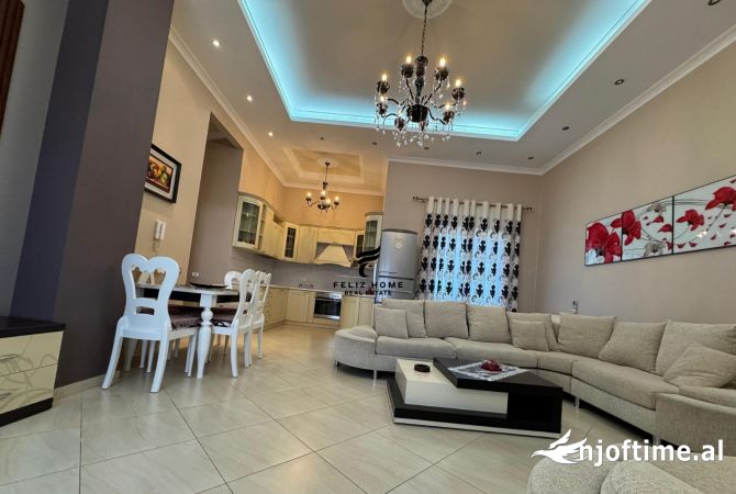 Shtepi me qera 2+1 ne Tirane - 800 Euro