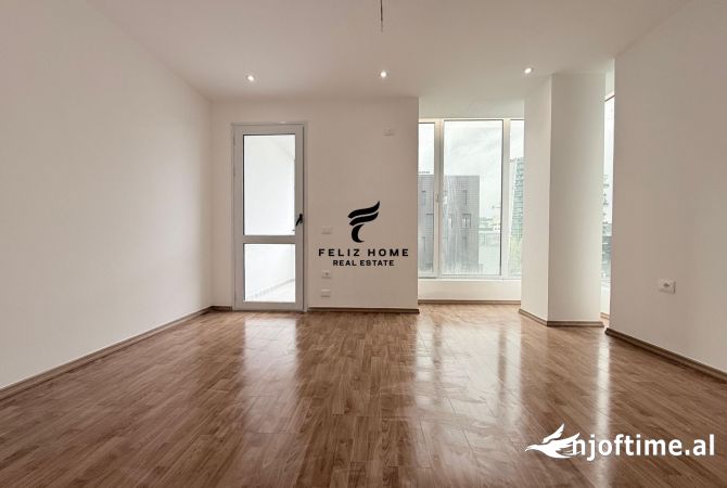 Ambient biznesi me qera 3+1 ne Tirane - 2,300 Euro