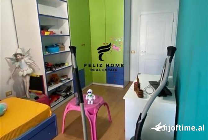 Shtepi me qera Apartament ne Tirane, 2+1, Mobilimi E mobiluar, Pagesa 550  Euro.