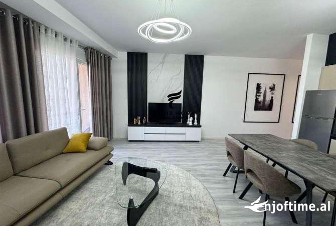 Shtepi ne shitje 2+1 ne Tirane - 275,000 Euro