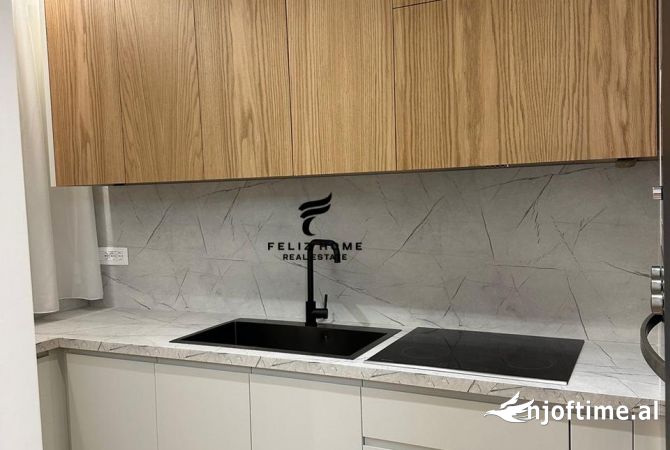 Shtepi me qera Apartament ne Tirane, 1+1, Mobilimi E mobiluar, Pagesa 700  Euro.