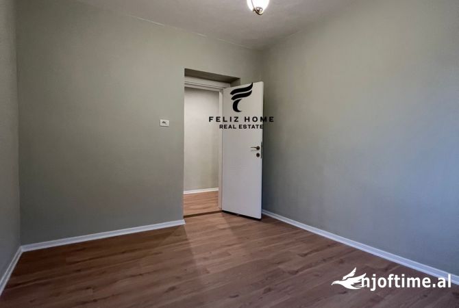 Shtepi ne shitje Apartament ne Tirane, 1+1, Mobilimi Pjeserisht e mobiluar, Pagesa 86,000  Euro.