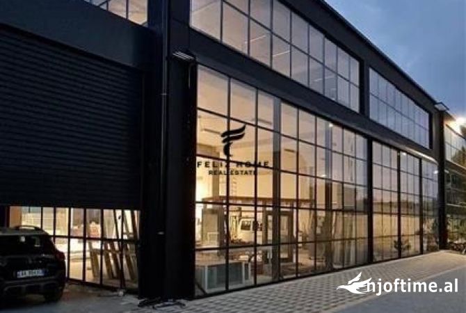 Ambient biznesi me qera 1+1 ne Tirane - 2,400 Euro