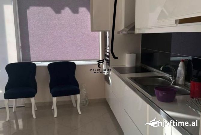 Shtepi me qera 2+1 ne Tirane - 700 Euro