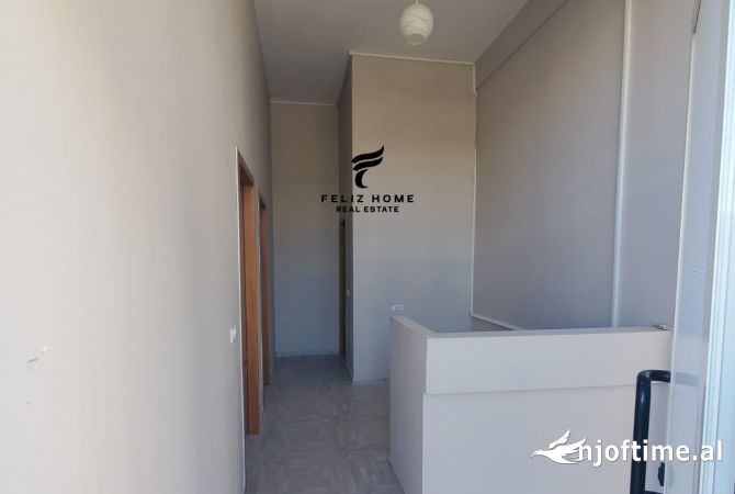 Ambient biznesi me qera 3+1 ne Tirane - 60,000 Leke