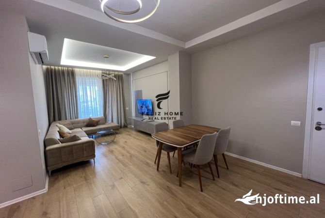 Shtepi me qera 2+1 ne Tirane - 700 Euro