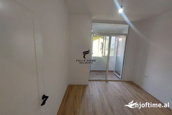 Shtepi ne shitje Apartament ne Tirane, 1+1, Mobilimi Bosh, pa mobiluar, Pagesa 123,000  Euro.