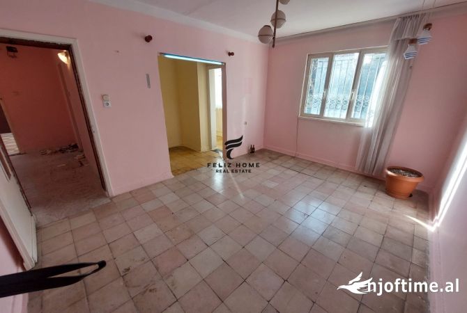 Shtepi ne shitje 2+1 ne Tirane - 120,000 Euro