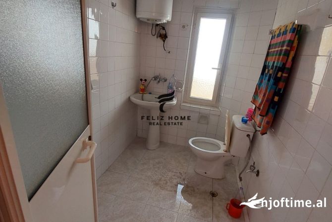 Shtepi ne shitje 2+1 ne Tirane - 120,000 Euro