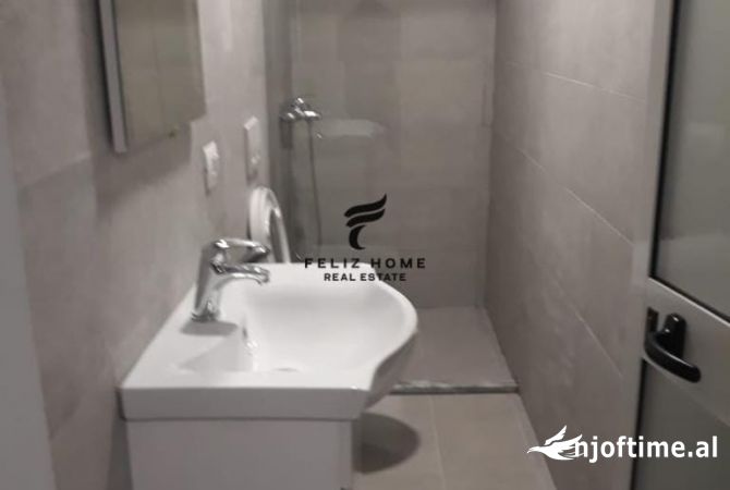 Shtepi me qera Garsoniere ne Tirane - 400 Euro