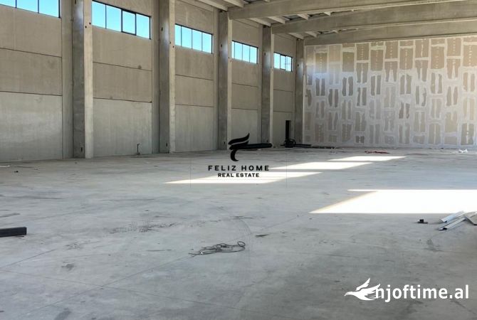 Ambient biznesi ne shitje 4+1 ne Tirane - 1,500,000 Euro