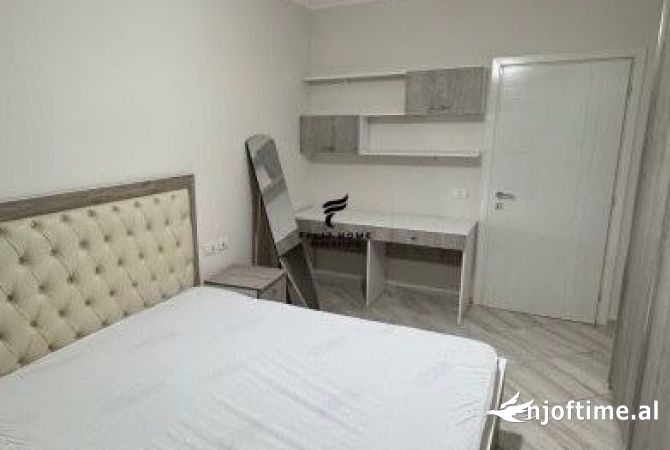 Shtepi me qera Apartament ne Tirane, 1+1, Mobilimi E mobiluar, Pagesa 600  Euro.