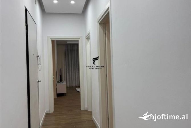 Shtepi me qera Apartament ne Tirane, 2+1, Mobilimi E mobiluar, Pagesa 600  Euro.