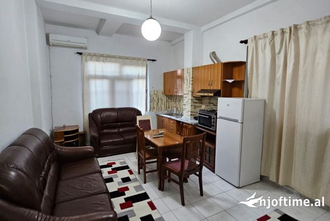 Shtepi me qera 1+1 ne Tirane - 500 Euro