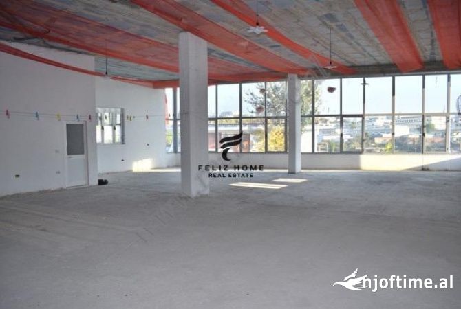 Ambient biznesi me qera 1+1 ne Tirane - 3,500 Euro
