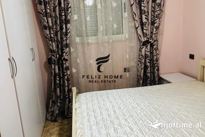 Shtepi me qera Apartament ne Tirane, 2+1, Mobilimi E mobiluar, Pagesa 650  Euro.