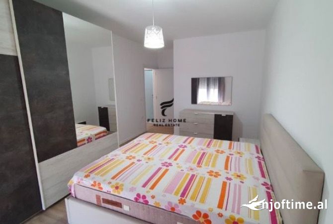 Shtepi me qera 2+1 ne Tirane - 650 Euro