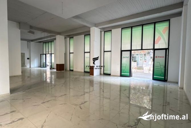 Ambient biznesi me qera 1+1 ne Tirane - 2,700 Euro