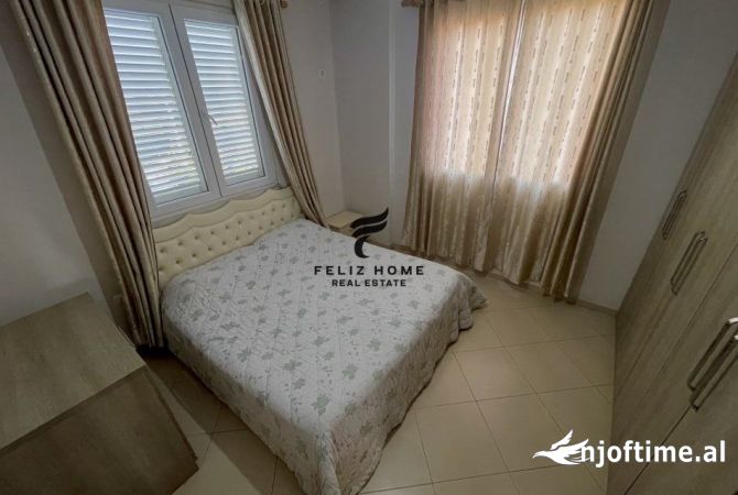 Shtepi me qera 3+1 ne Tirane - 2,500 Euro