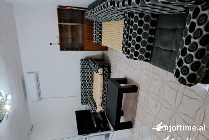 Shtepi me qera 2+1 ne Tirane - 450 Euro