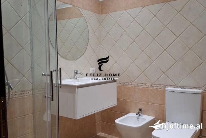 Shtepi me qera Apartament ne Tirane, 1+1, Mobilimi E mobiluar, Pagesa 40,000  Leke.