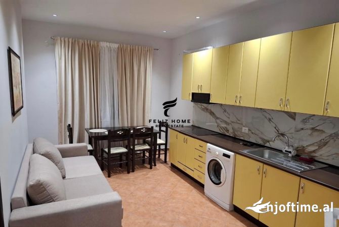 Shtepi me qera 1+1 ne Tirane - 40,000 Leke