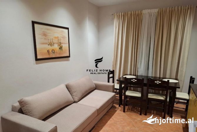 Shtepi me qera 1+1 ne Tirane - 40,000 Leke