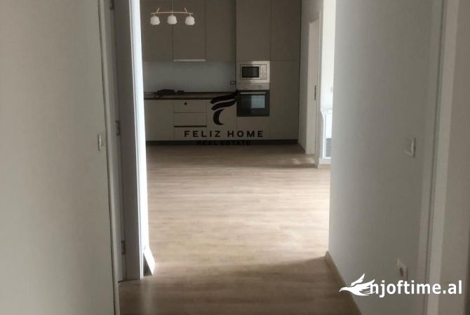 Shtepi me qera 3+1 ne Tirane - 1,000 Euro
