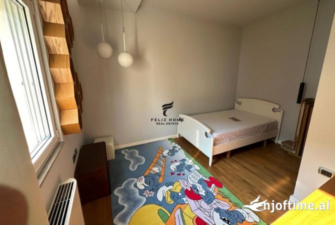 Casa in affitto 3+1 a Tirana - 1,100 Euro