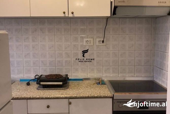 Shtepi me qera 3+1 ne Tirane - 530 Euro
