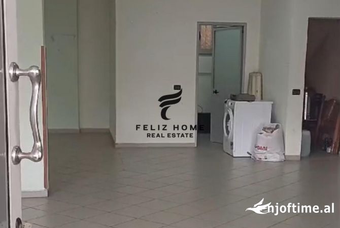 Ambient biznesi me qera 4+1 ne Tirane - 500 Euro