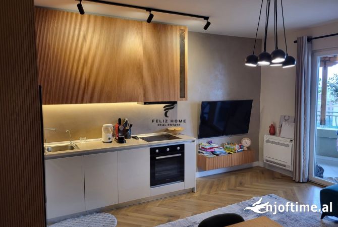 Shtepi me qera 1+1 ne Tirane - 50,000 Leke