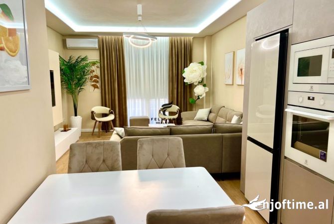 Casa in affitto 1+1 a Tirana - 750 Euro
