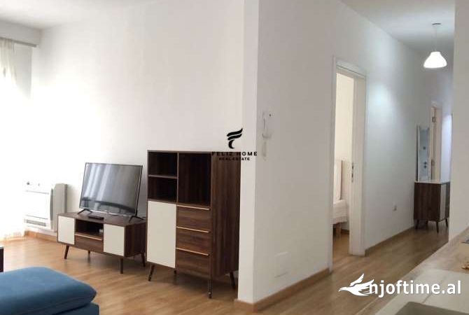 Shtepi me qera 2+1 ne Tirane - 750 Euro